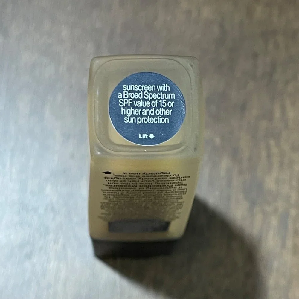 Lancôme Teint Idole Ultra Wear‎ Sunscreen Broad Spectrum SPF 25 Foundation 405W
